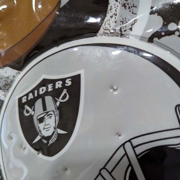 OAKLAND RAIDERS Insulated Lunchbox (FLAWS) - Picture 4 of 9